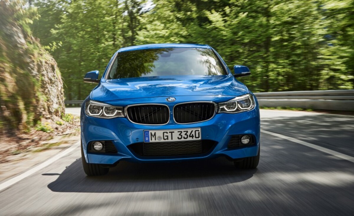 2017-BMW-3-series-GT-1041-876x535
