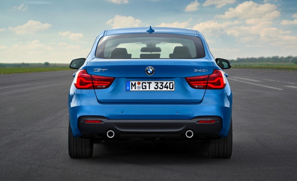 2017-BMW-3-series-GT-1161-876x535