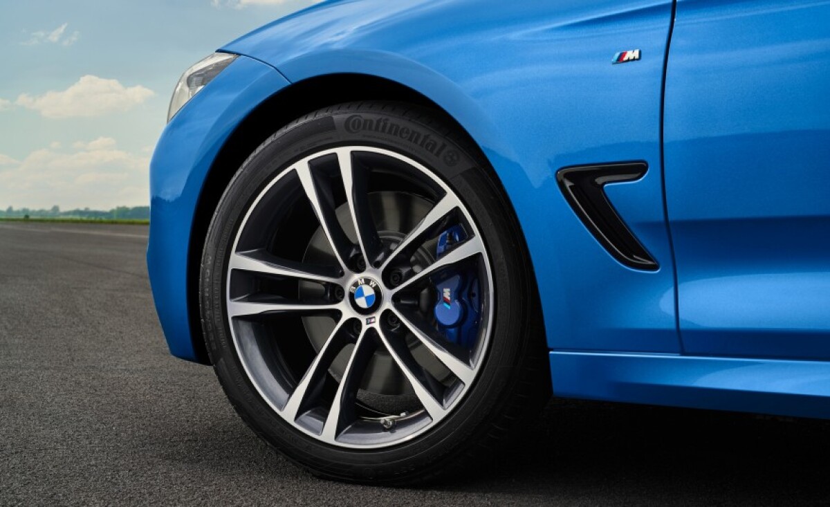 2017-BMW-3-series-GT-1171-876x535