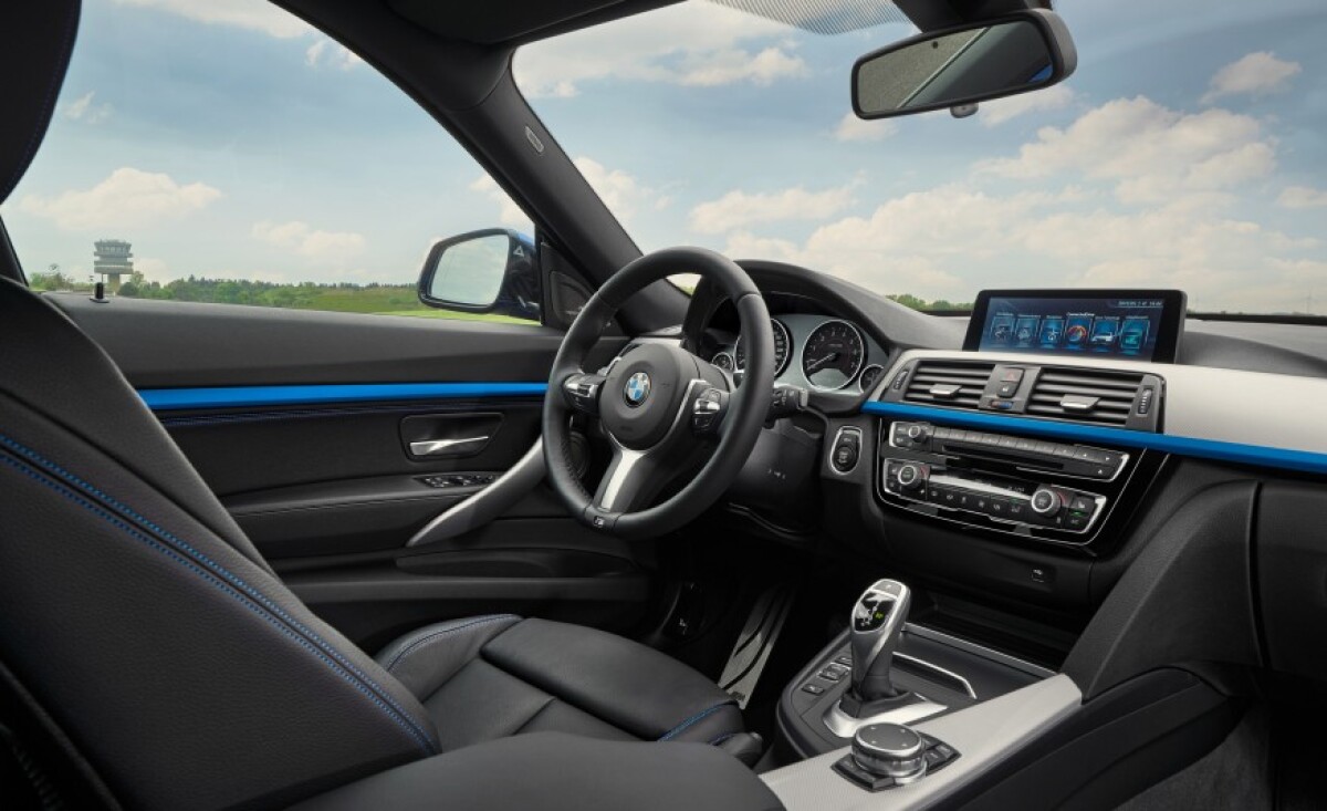 2017-BMW-3-series-GT-1201-876x535