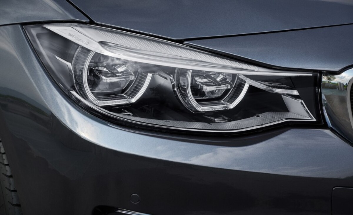 2017-BMW-3-series-GT-1351-876x535