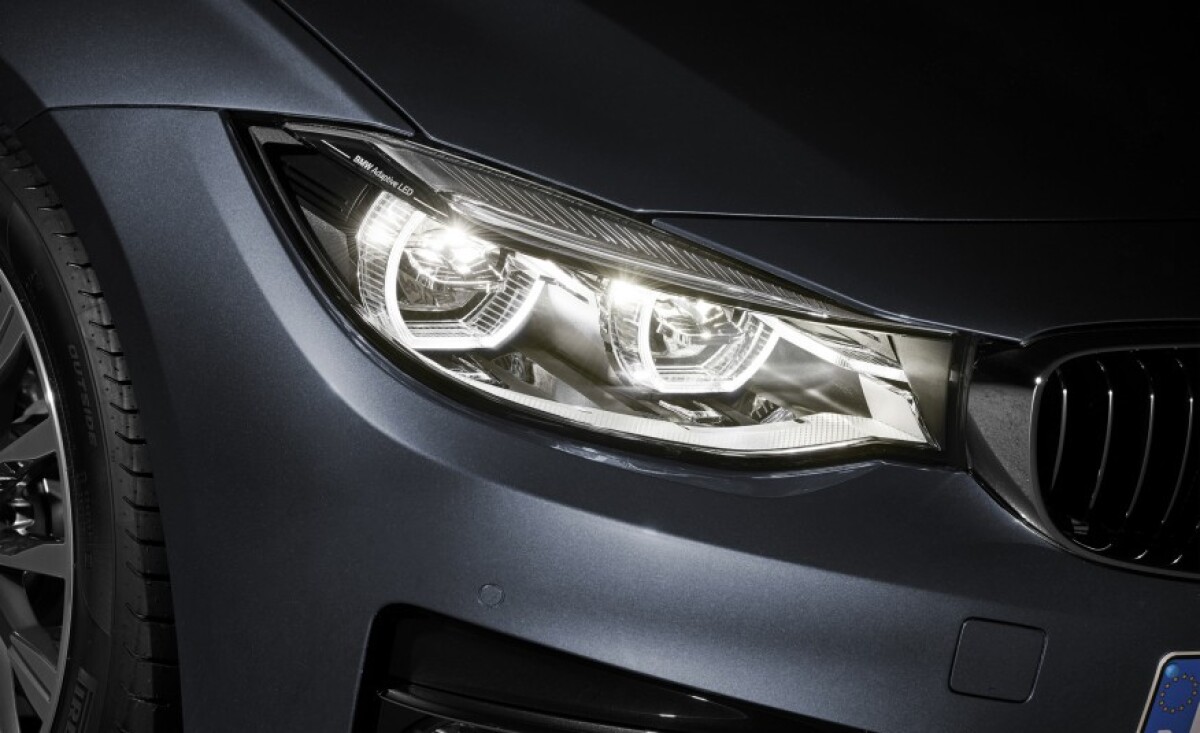 2017-BMW-3-series-GT-1371-876x535