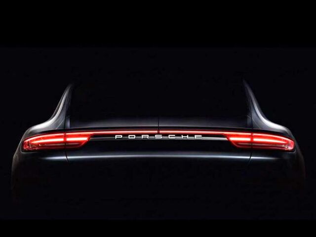 Porsche Panamera - 2016