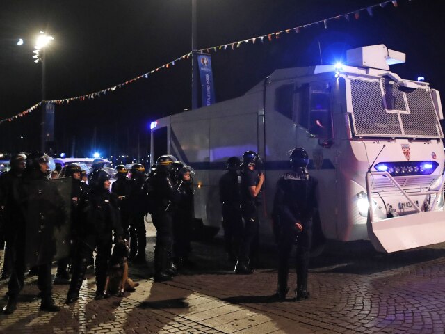 ťažkoodenci, polícia