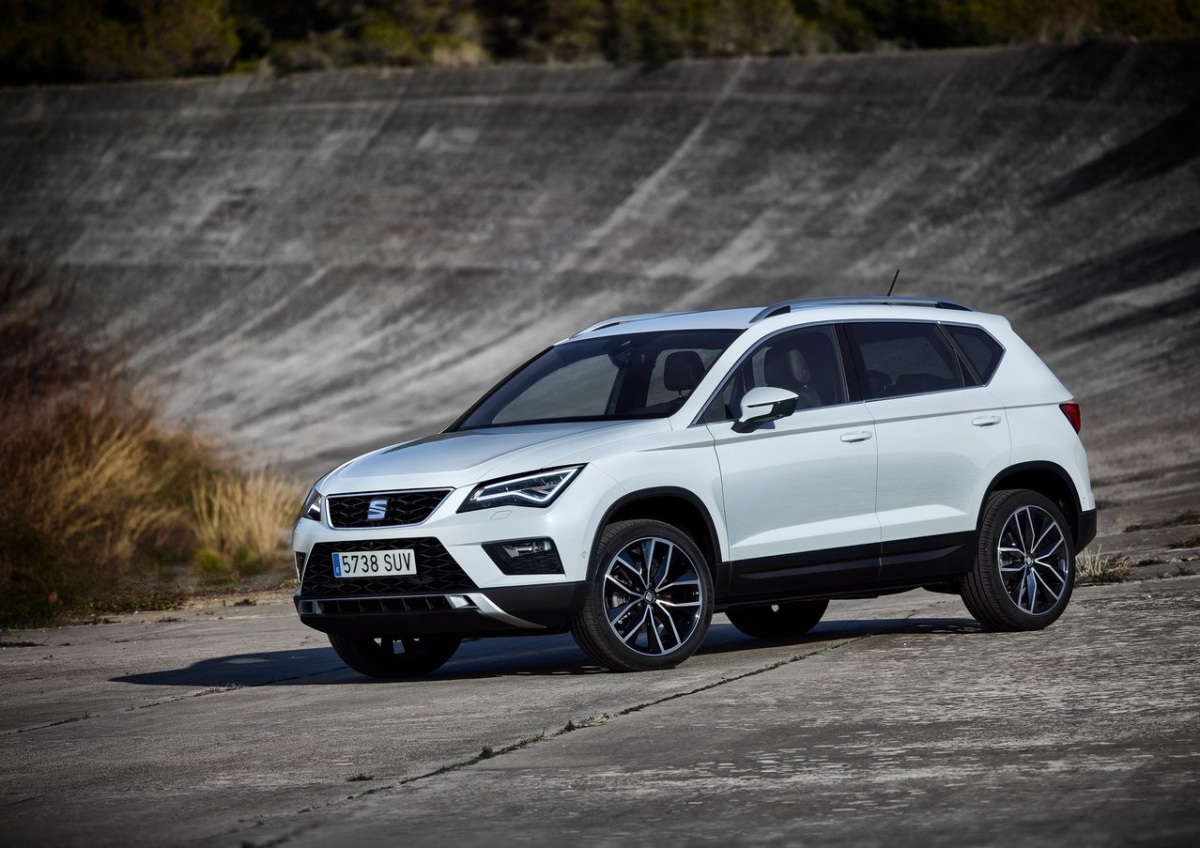 Seat-Ateca-2017-1280-03