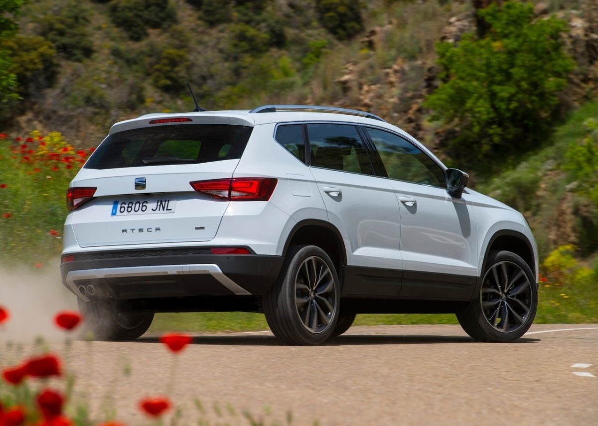 Seat-Ateca-2017-1280-2c