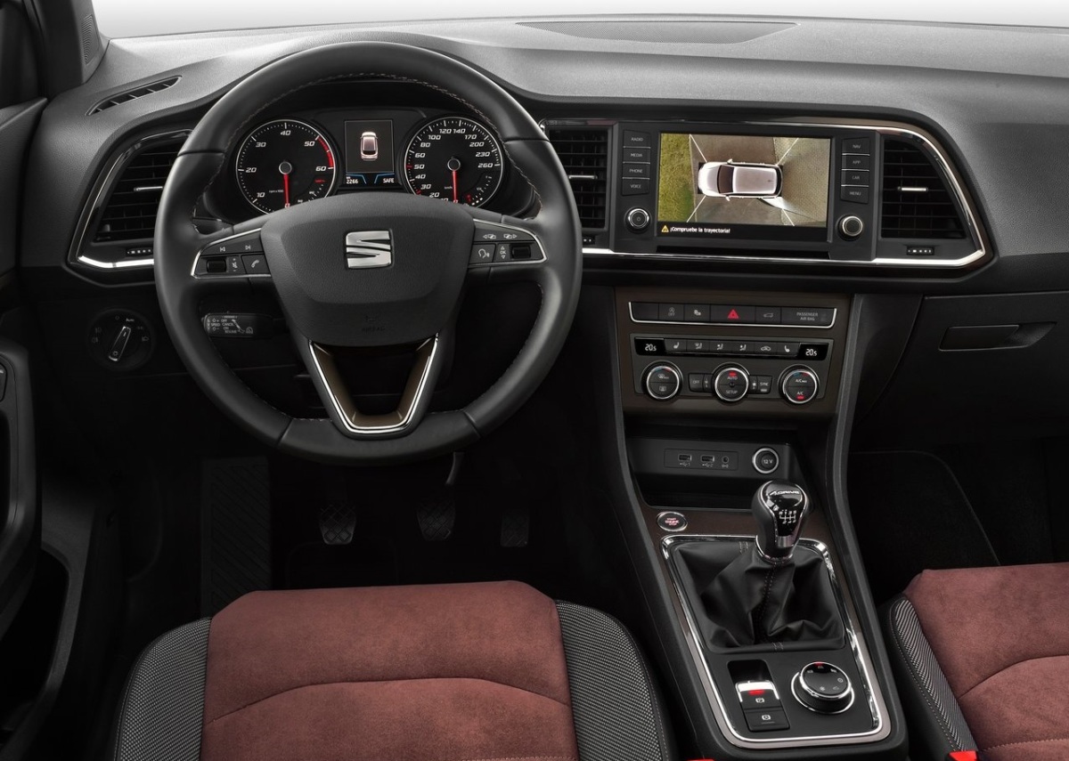 Seat-Ateca-2017-1280-4e