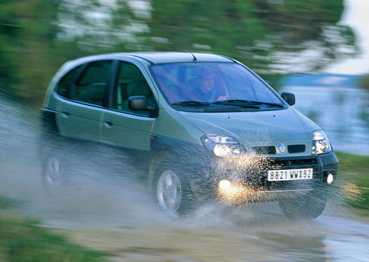 Renault Scénic RX4