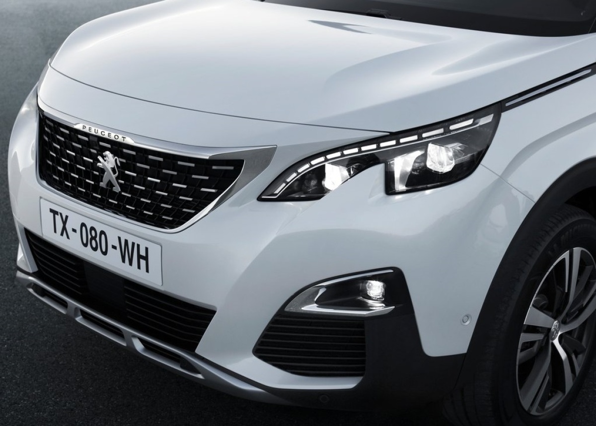 Peugeot-3008 GT-2017-1024-24