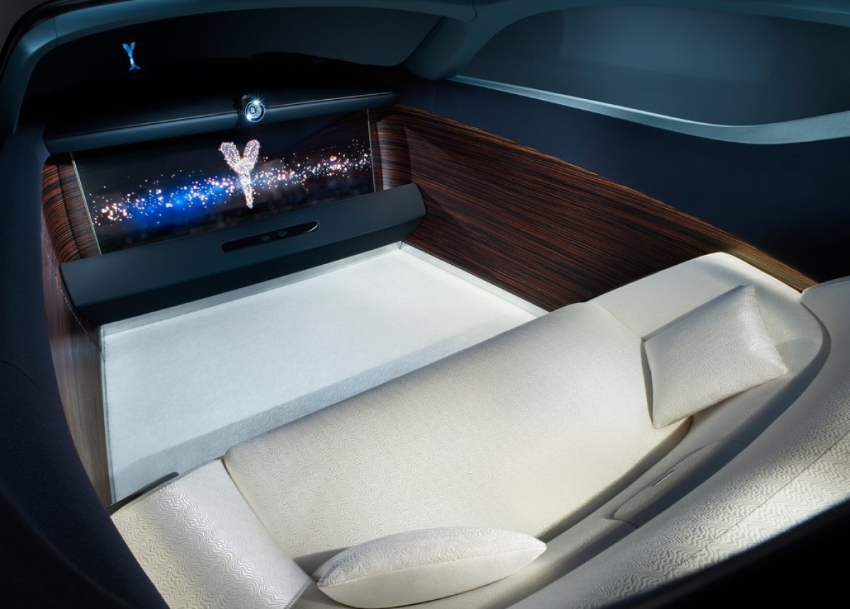 Rolls-Royce-103EX Vision Next 100 Concept-2016-1024-17