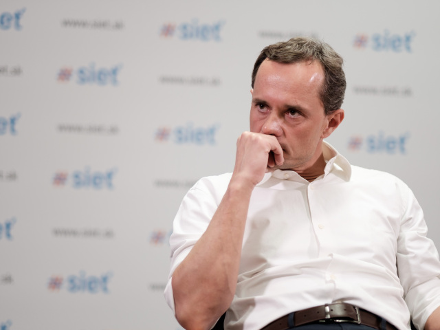 Radoslav Procházka, sieť,