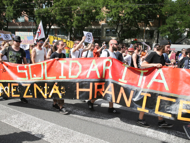 pochod, antifašisti