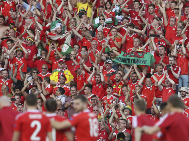 Wales, fanúšikovia