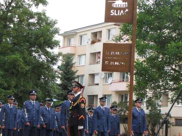 Sliač, pamätník