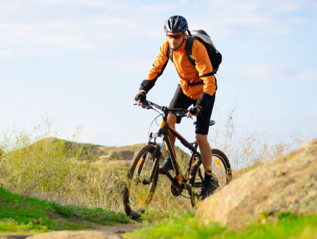 cyklistika, bicykel, cyklista, hory, prilba, cyklokros, dovolenka, turista