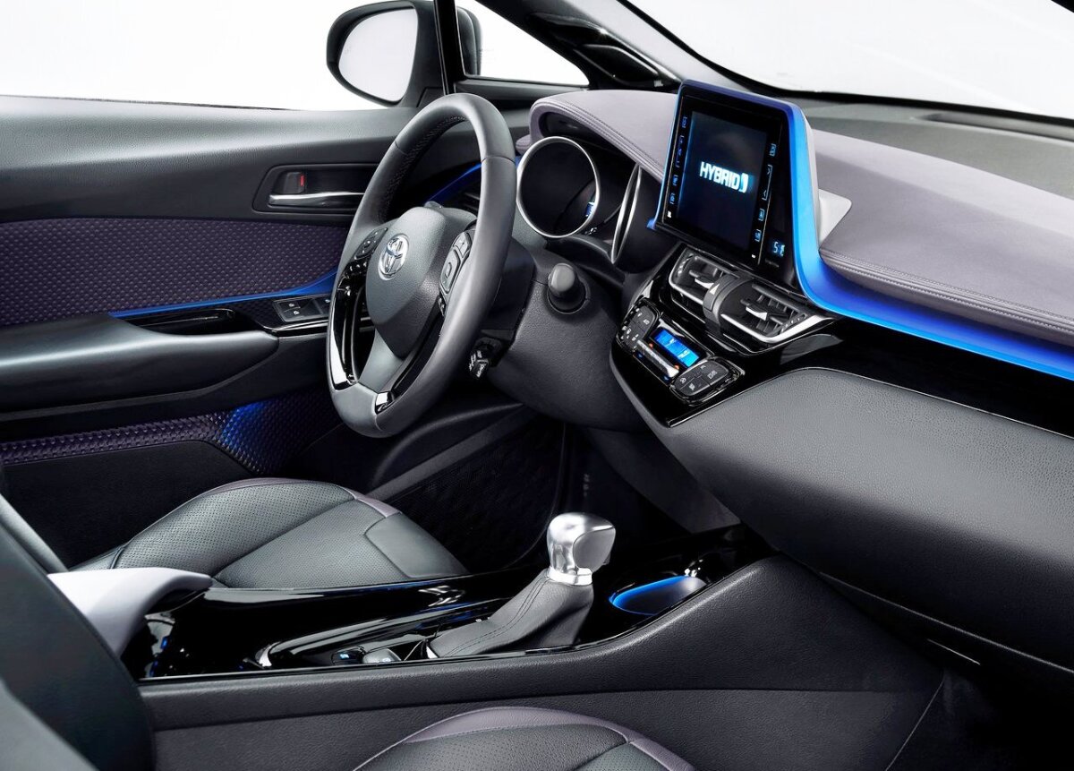Toyota C-HR - 2016