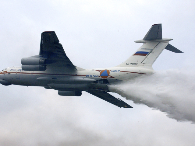 Il-76, protipožiarne lietadlo