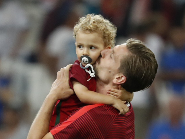 SOCCER-EURO-POL-POR/