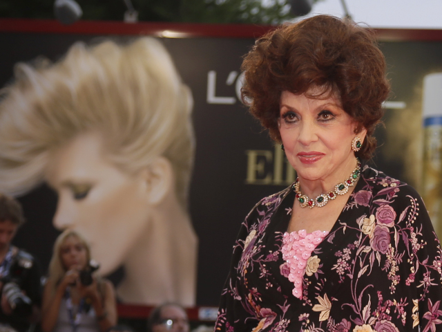 Italy Venice Film Festival Linhas De Wellington Red Carpet