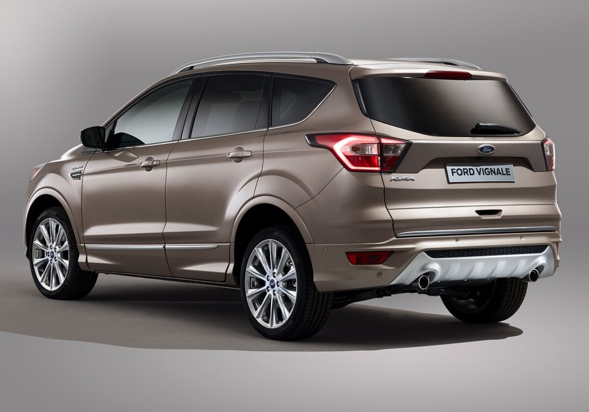 Ford Kuga Vignale - 2016
