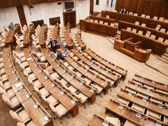 parlament, rokovacia sala