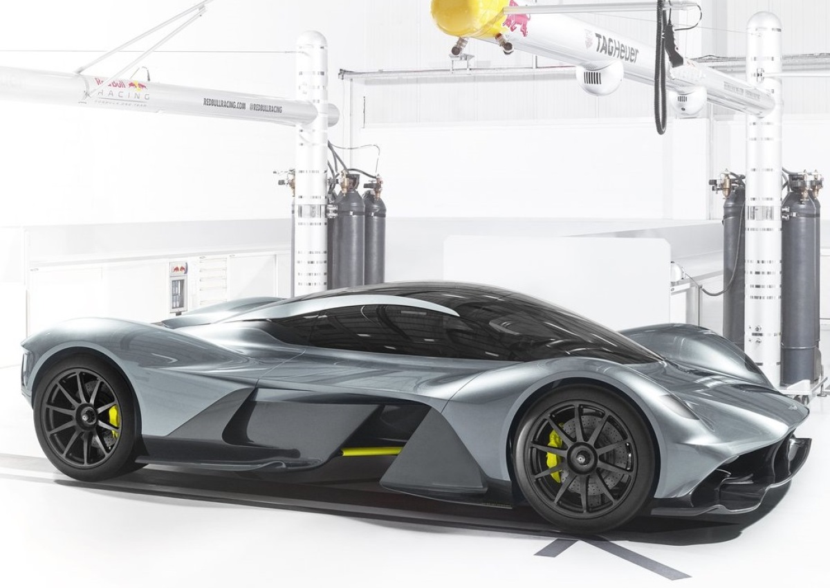 Aston Martin-AM-RB 001-2018-1024-02