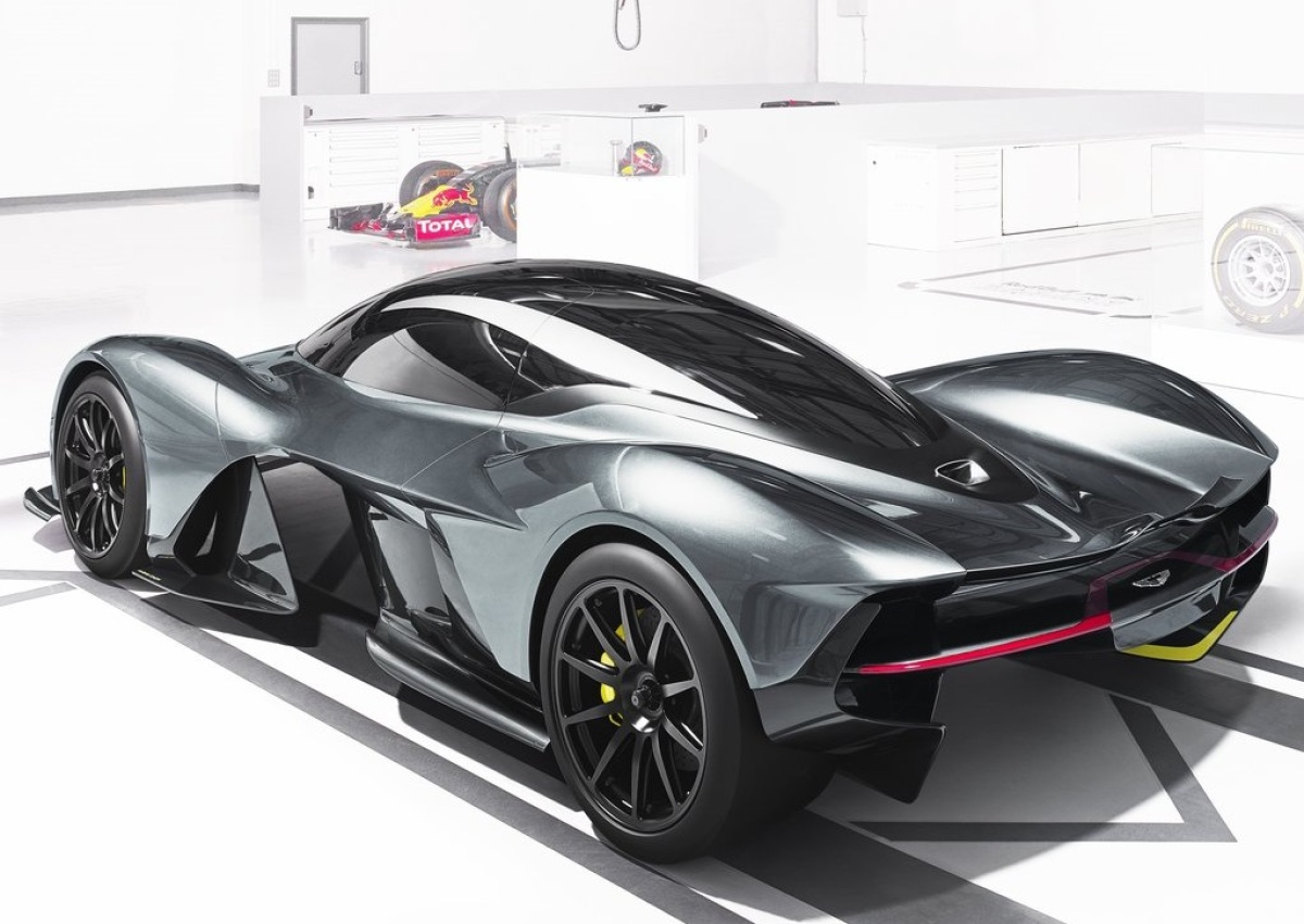 Aston Martin-AM-RB 001-2018-1024-06