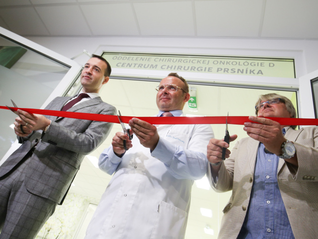 centrum chirurgie prsnika NOU, Drucker, Dolinsky, Robert Nemecek