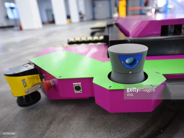 Parkovaci robot - Yee Fung Automotion Technology