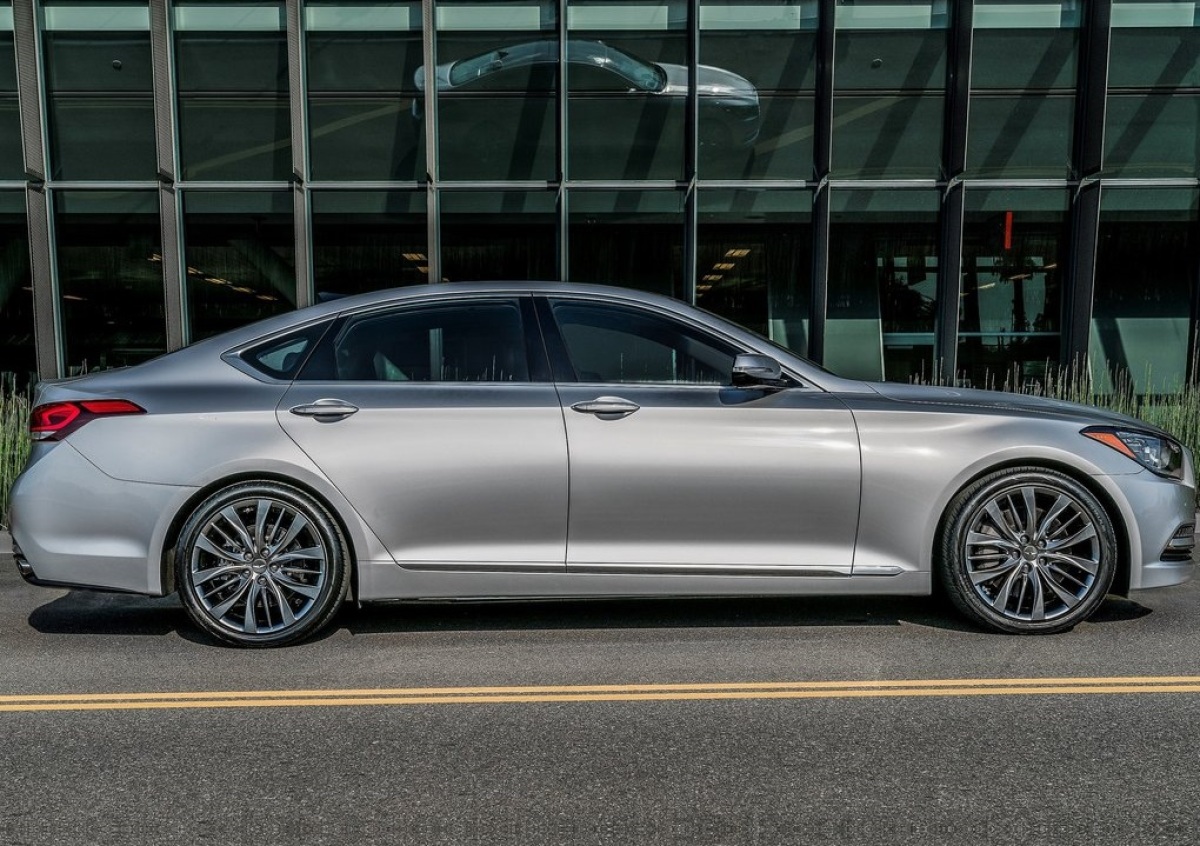 Hyundai-Genesis G80-2017-1024-0d