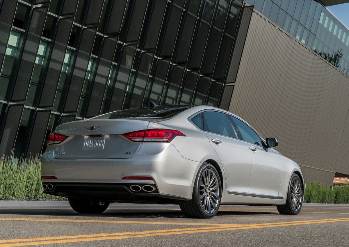 Hyundai-Genesis G80-2017-1024-0f