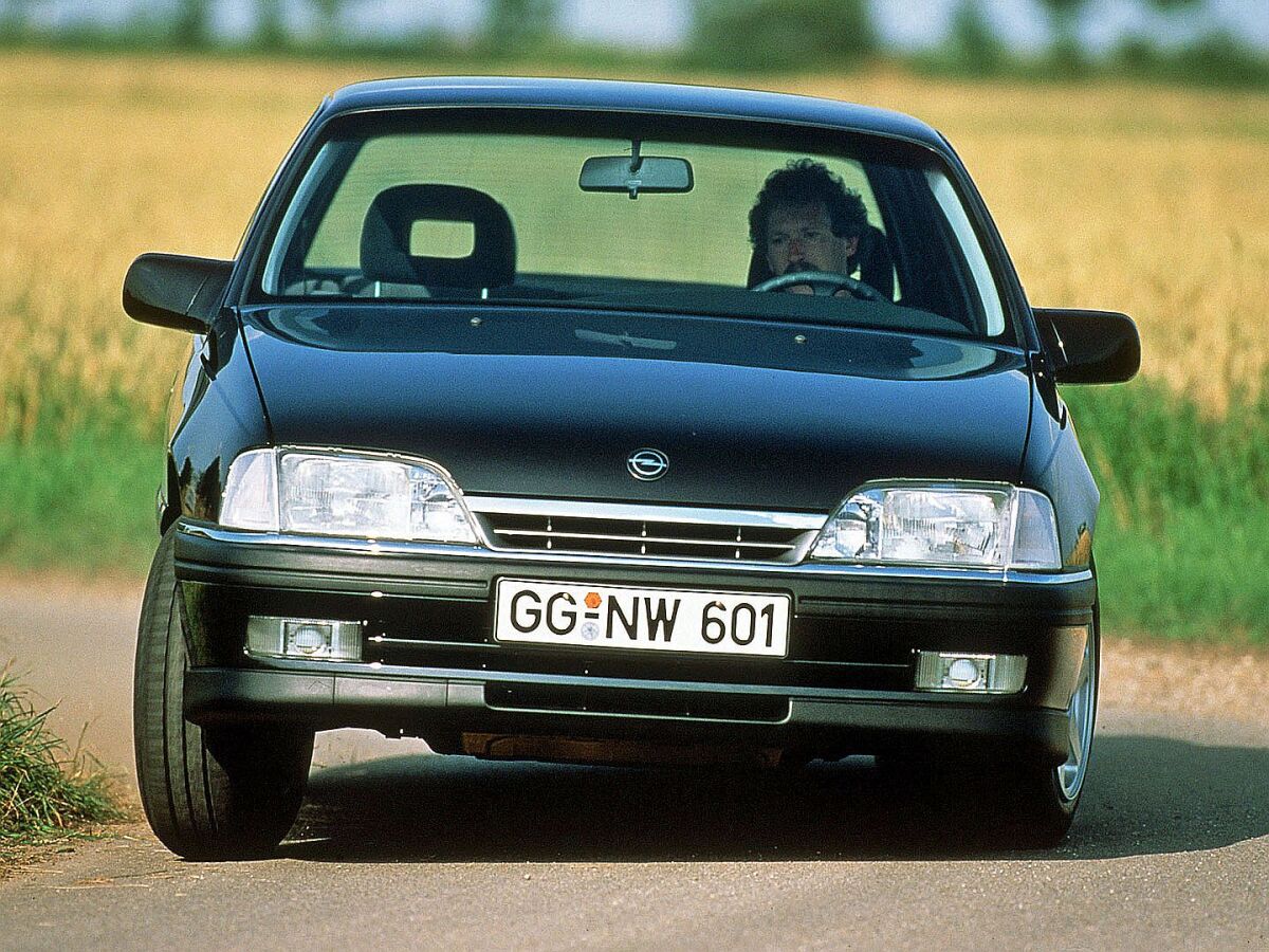 Opel Omega - 30 rokov