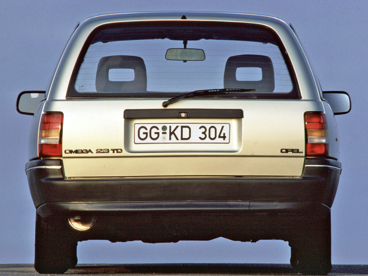 Opel Omega - 30 rokov