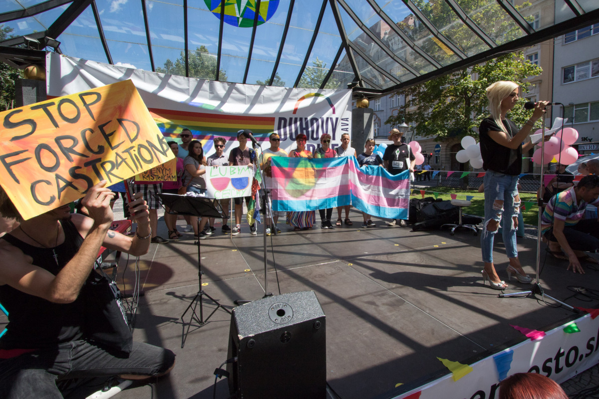 Dúhový PRIDE Bratislava 2016