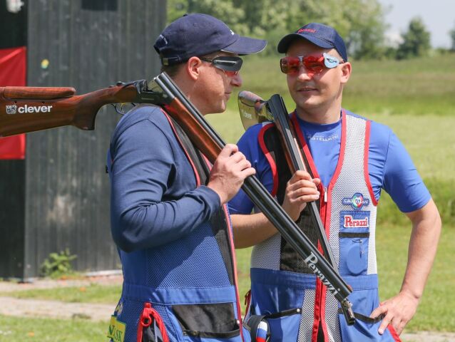 Marián Kovačócy, Erik Varga