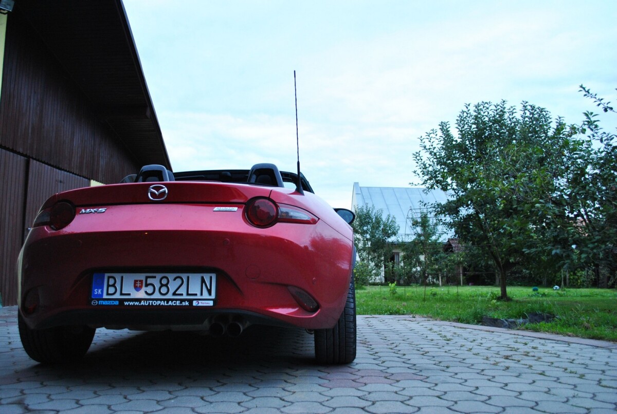 Mazda MX-5