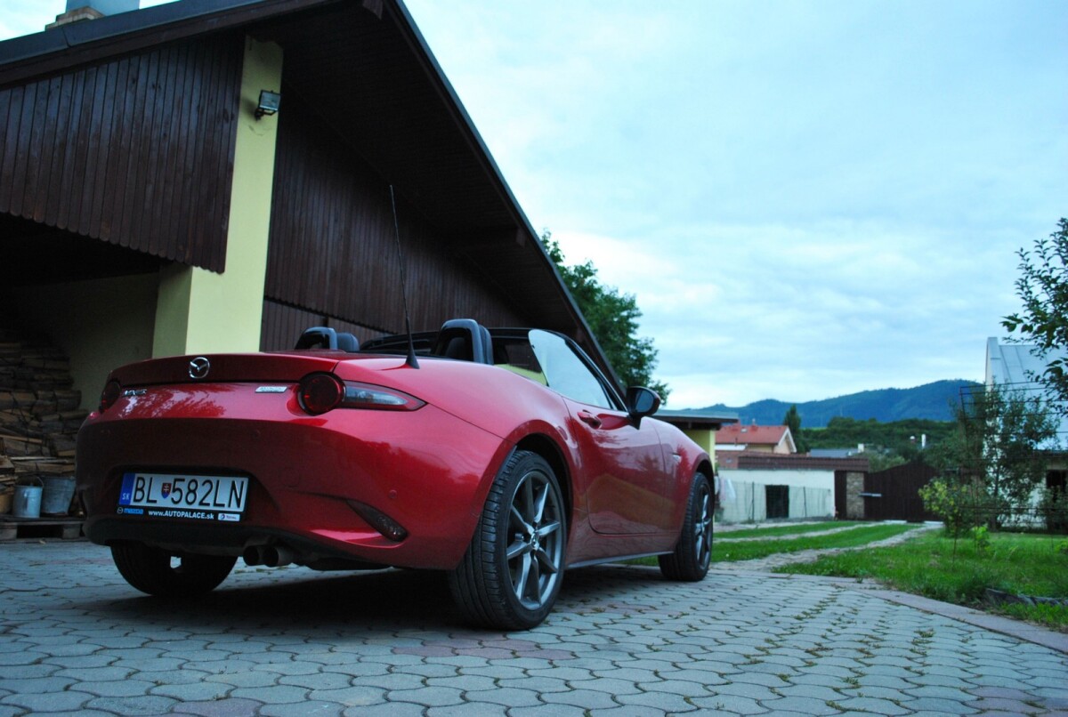 Mazda MX-5