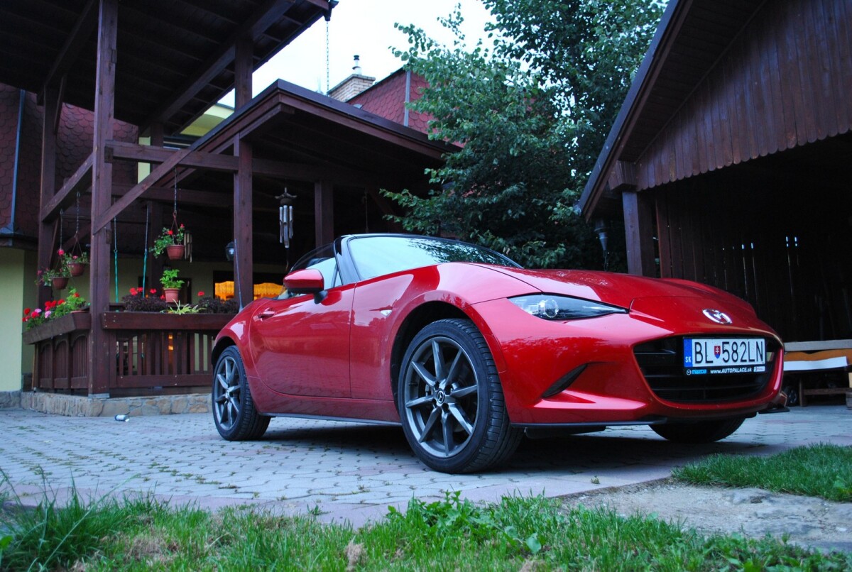 Mazda MX-5