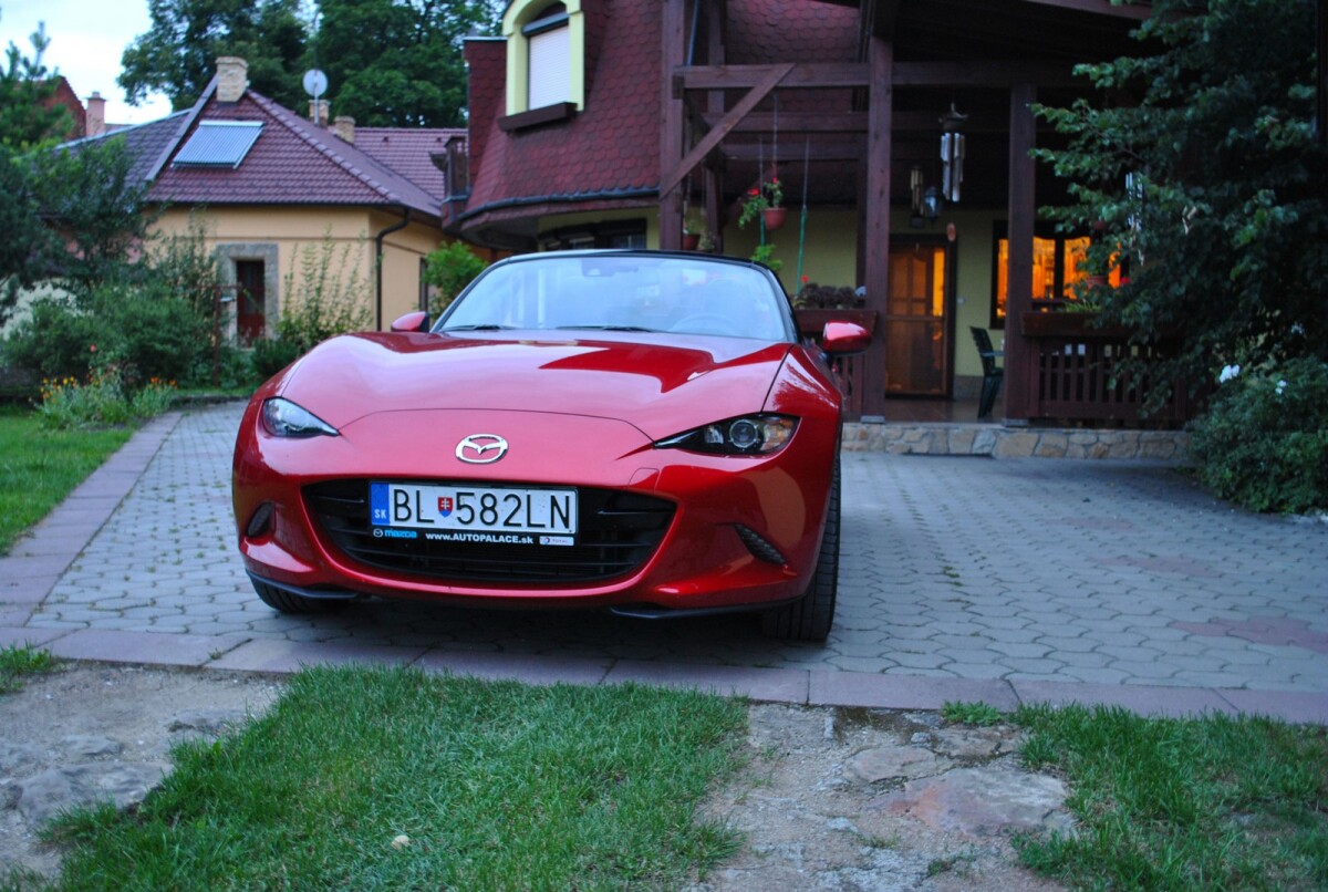 Mazda MX-5