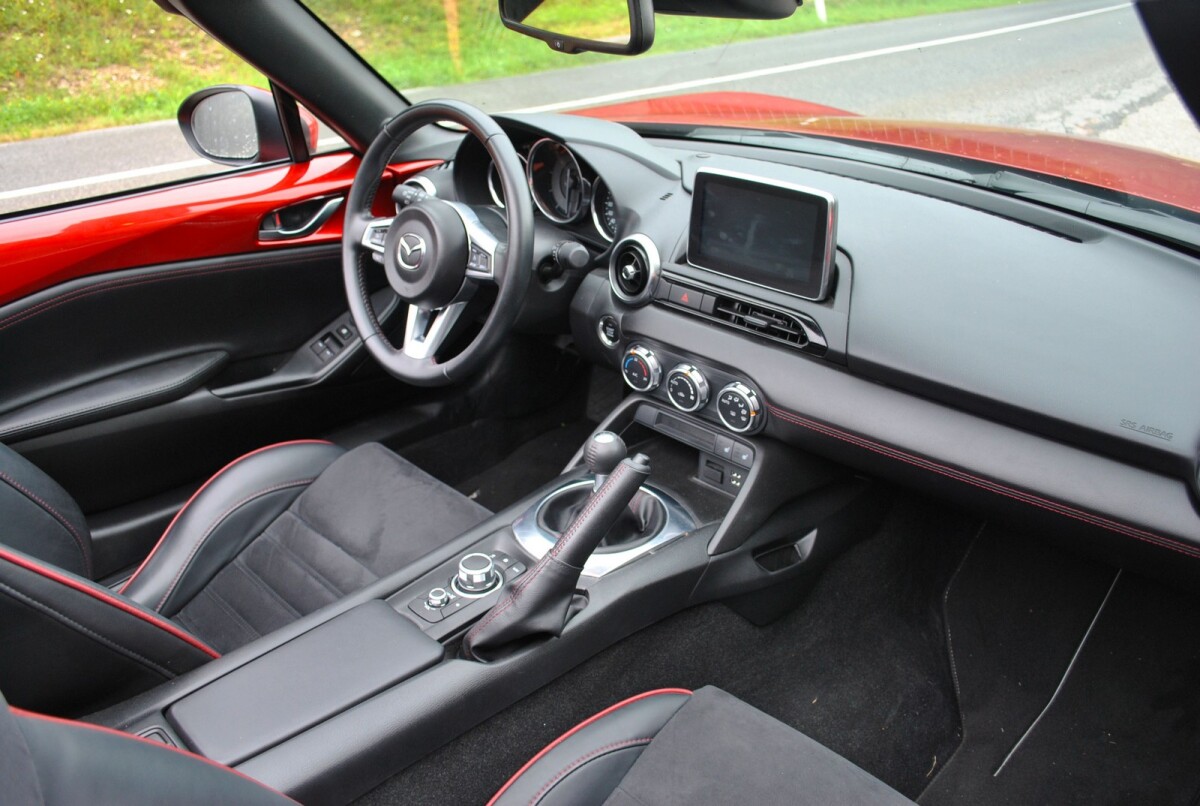 Mazda MX-5