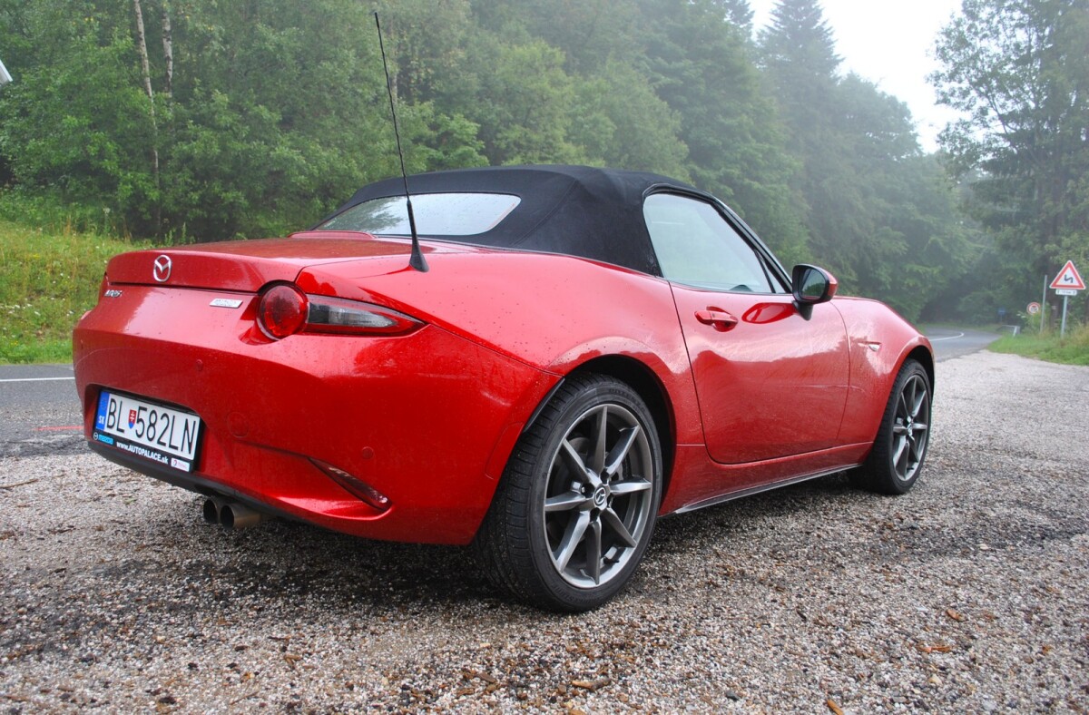 Mazda MX-5