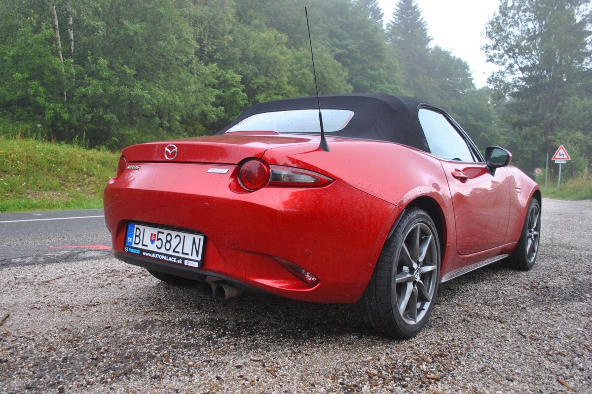 Mazda MX-5