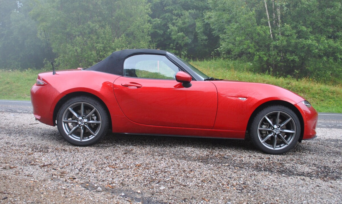 Mazda MX-5