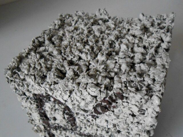 betón, polypropylén