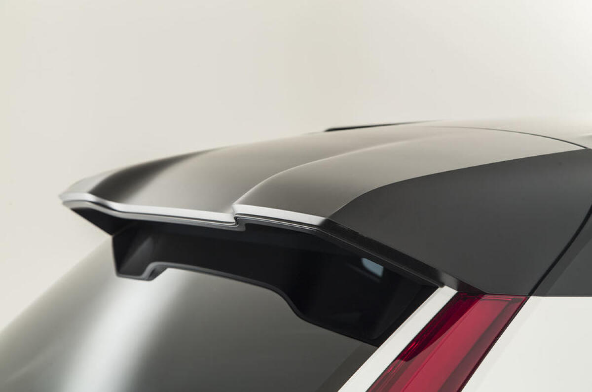 volvo-xc40-313