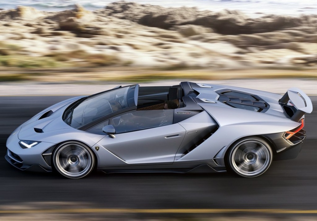 Lamborghini-Centenario Roadster-2017-1024-05