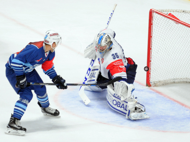 Judd Blackwater, Matěj Machovský, HK Nitra, HC Plzeň