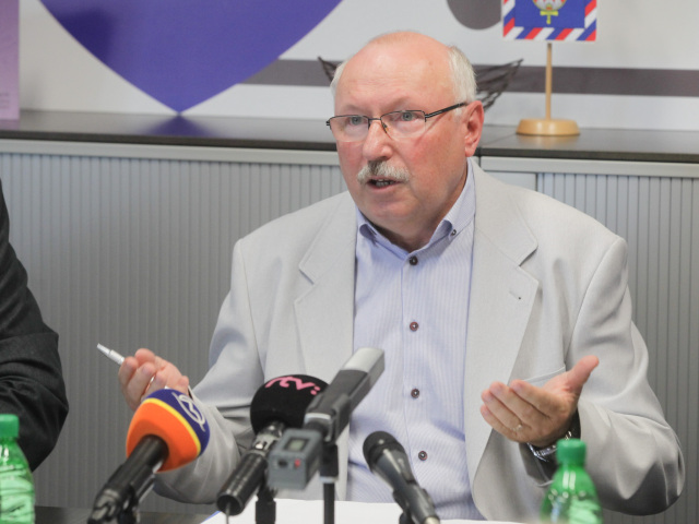 paneuropska vysoka skola, Jaroslav Ivor, Mutnansky