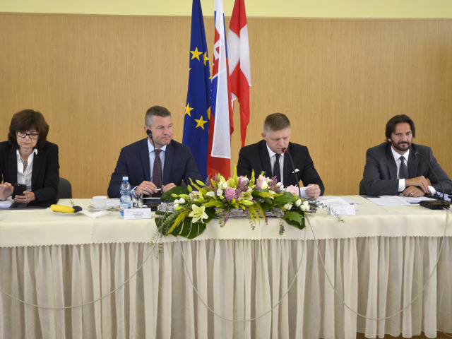 vláda, svidník, fico, kaliňák, žitňanská pellegrini