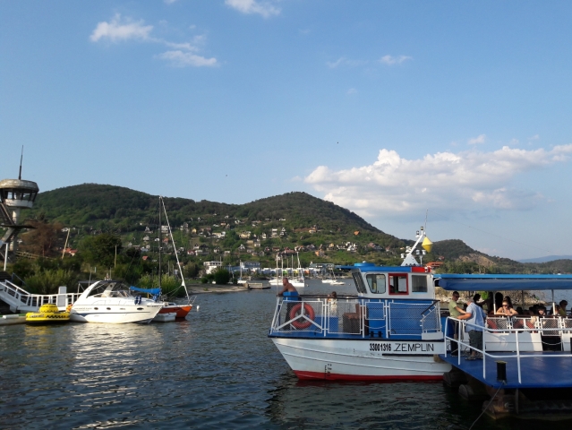 zemplínska šírava, lode, voda, turisti